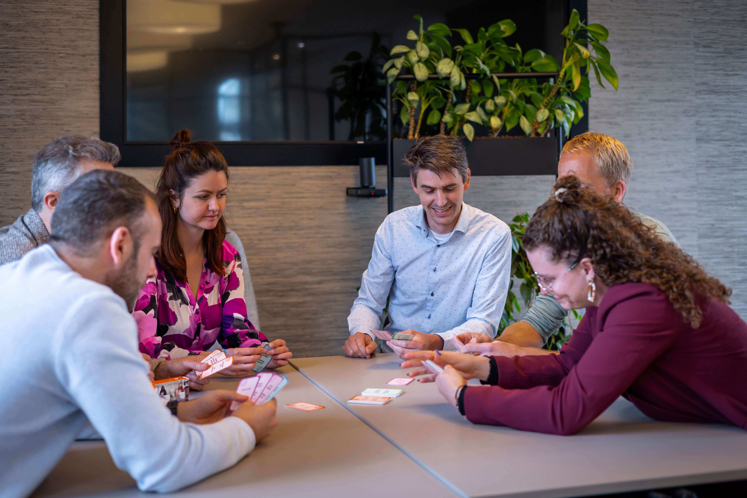 Organization & sourcing game
